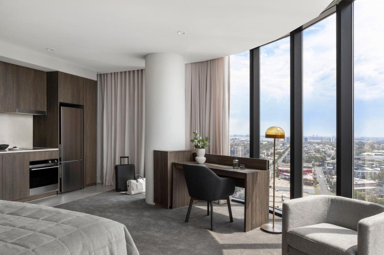 Oakwood Premier Melbourne Aparthotel Exterior foto The interior of a typical apartment