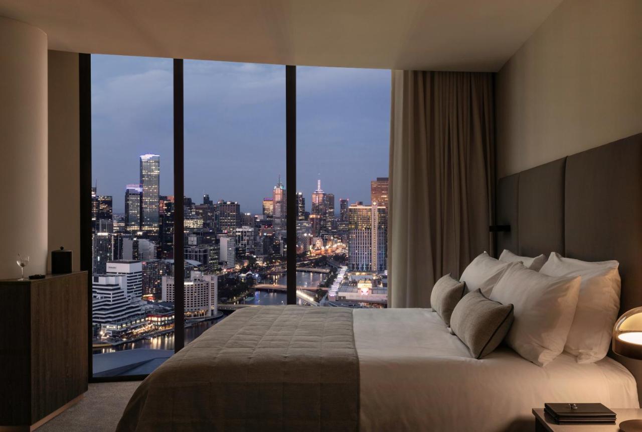 Oakwood Premier Melbourne Aparthotel Exterior foto The bedroom of a typical apartment
