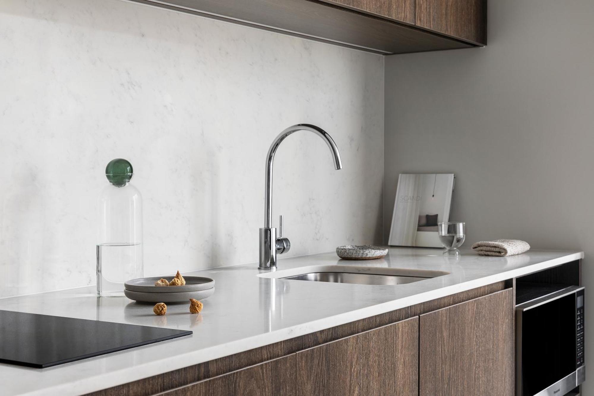 Oakwood Premier Melbourne Aparthotel Exterior foto A kitchen faucet